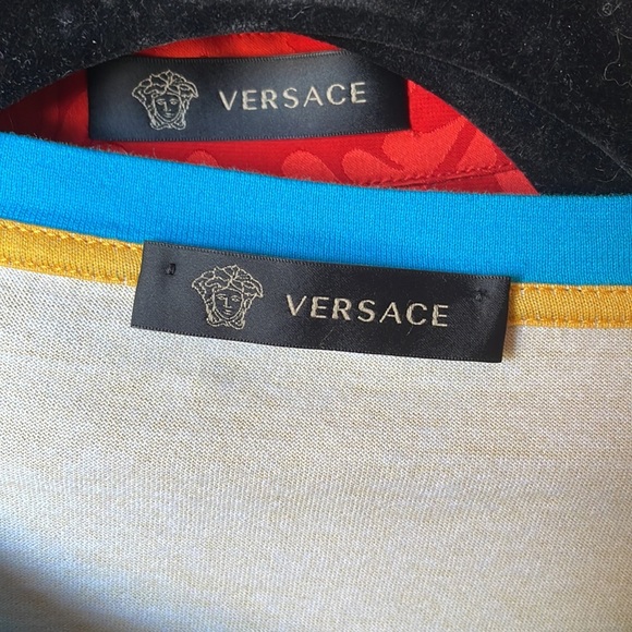 Rare Versace King of Crowns multicolor Floral Barocco Medusa head tshirt - Picture 13 of 15